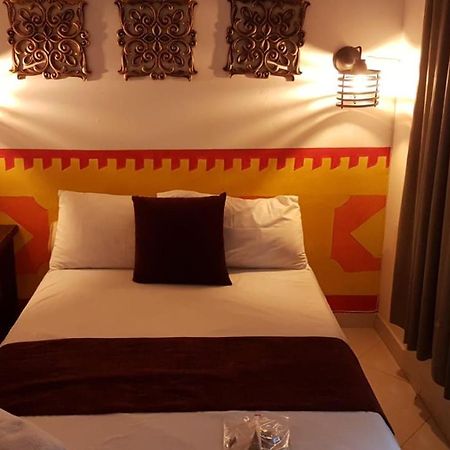 Hostel-Affordable Rooms With Private Bathroom San Juan Guatapé エクステリア 写真