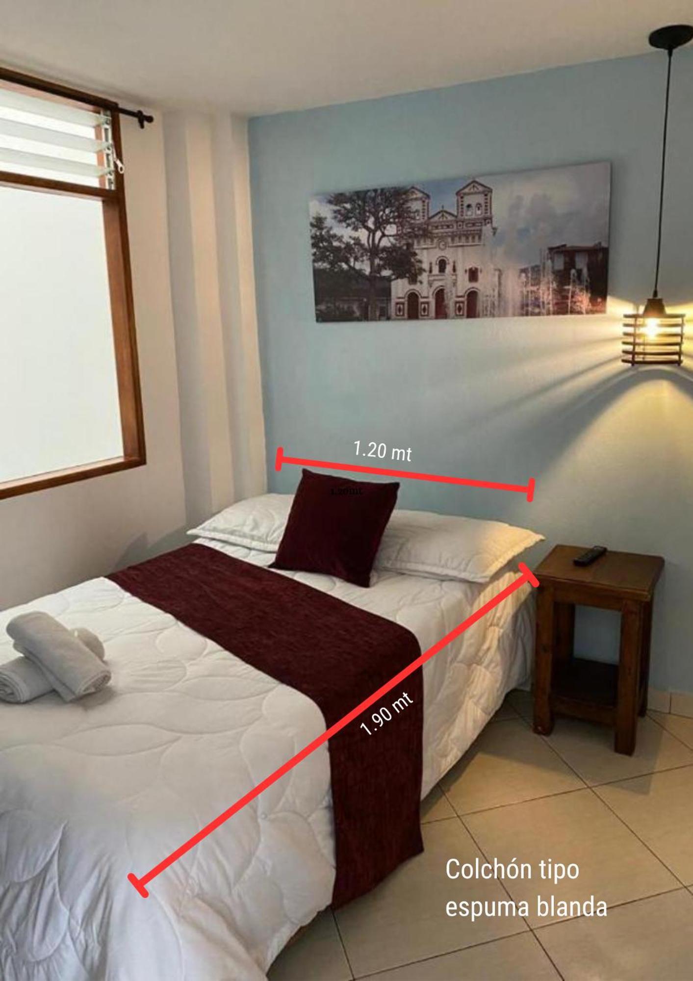 Hostel-Affordable Rooms With Private Bathroom San Juan Guatapé エクステリア 写真